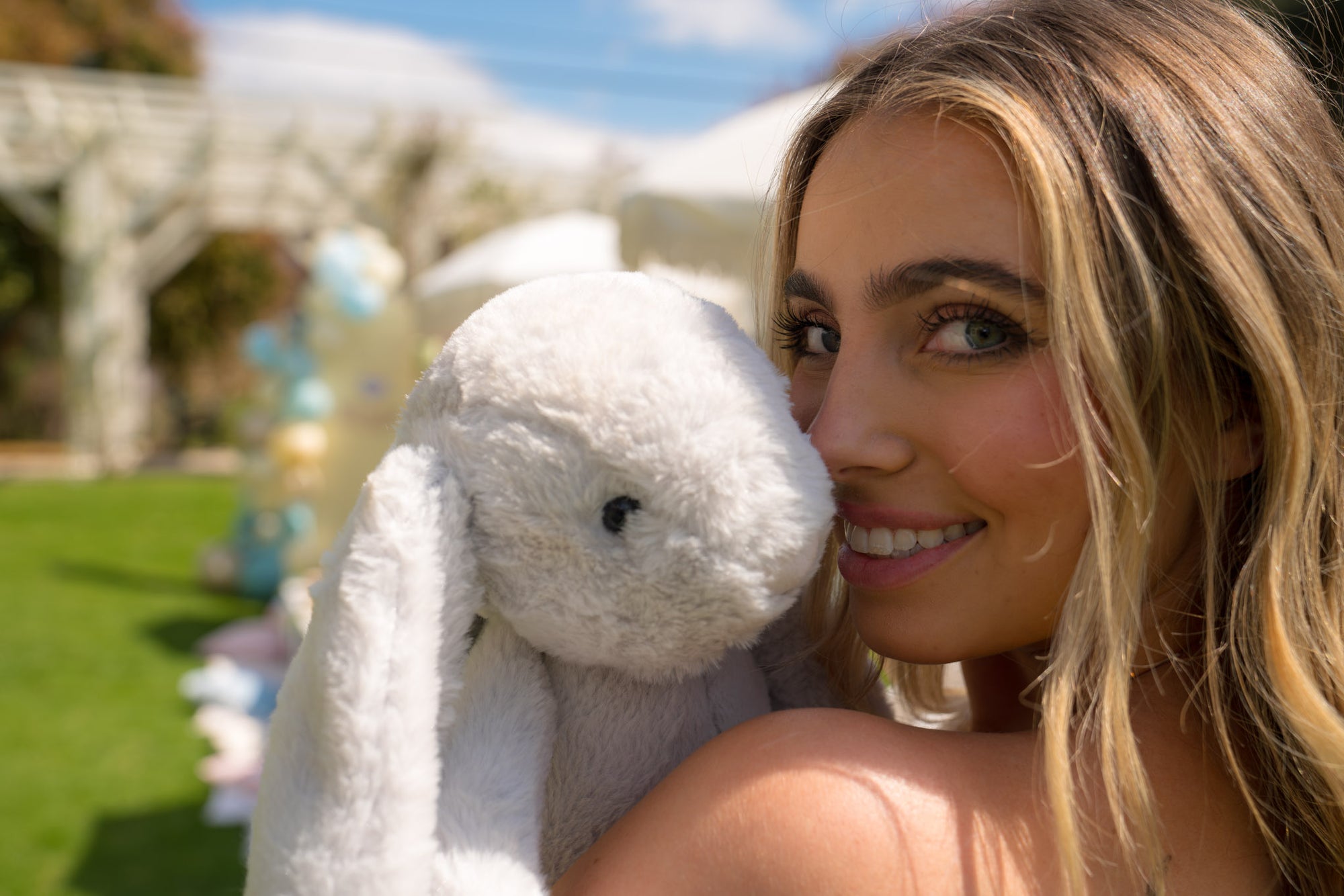 Lola the Bunny