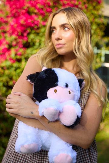 Milkshake the Cow – givehugz Milkshake the Cow – givehugz