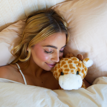 Moose the Giraffe – givehugz